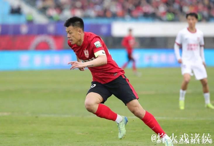 谭龙：只要我们站得住 亚泰这面旗帜就不会倒